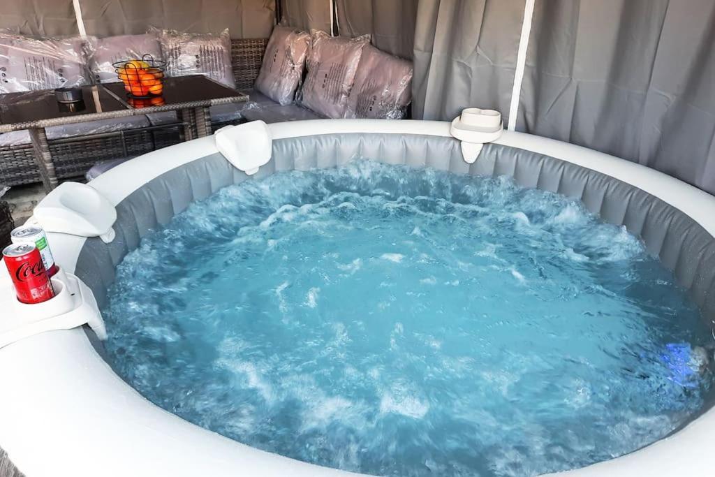 Villa Confortable Avec Jacuzzi A Chevannes Chevannes  外观 照片