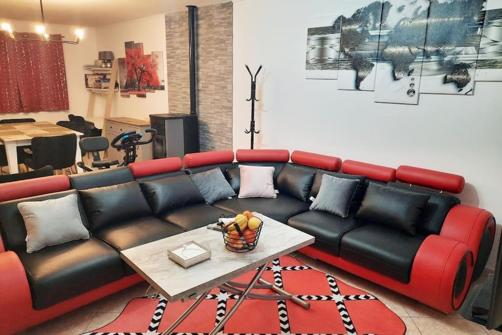 Villa Confortable Avec Jacuzzi A Chevannes Chevannes  外观 照片